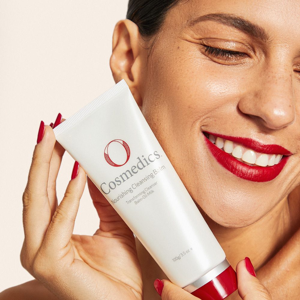 https://www.ocosmedics.com/media/catalog/product/cache/f72eba438c62ebd43012401dac4ee429/n/o/nourishing_cleansing_balm_1.jpg